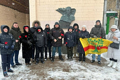 В Ломоносовском районе прошла акция ко Дню защитника Отечества
